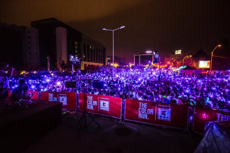 The Color Run Night București — 1